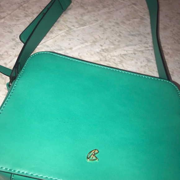 Women’s cross body - Picture 5 of 10